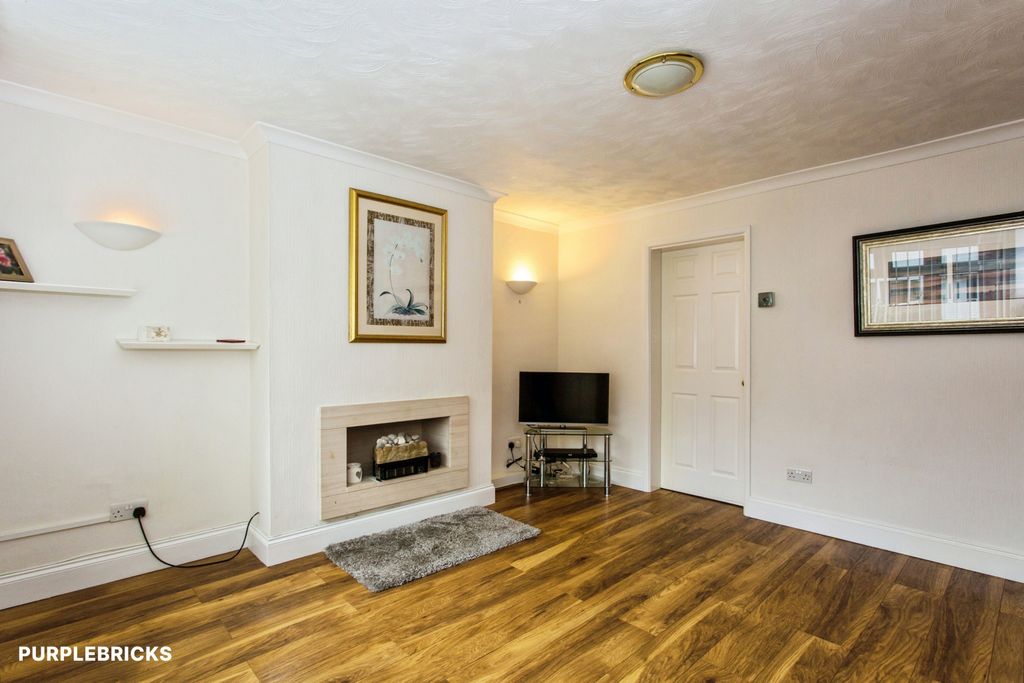 Property photo 3 of 26