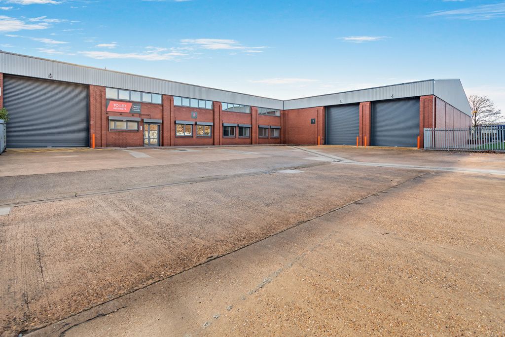 Property photo 1 of 10 Photo 5