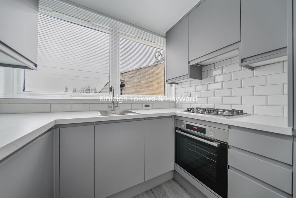 Property photo 2 of 6 c2d5B791-c34c-47F3-9