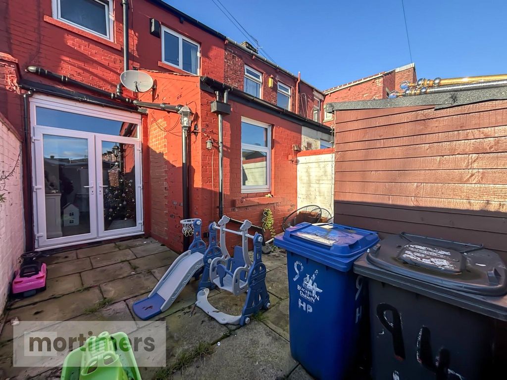 Property photo 3 of 17 Rear Garden