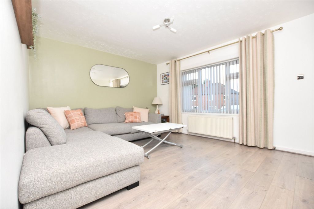 Property photo 3 of 22 Picture No. 10