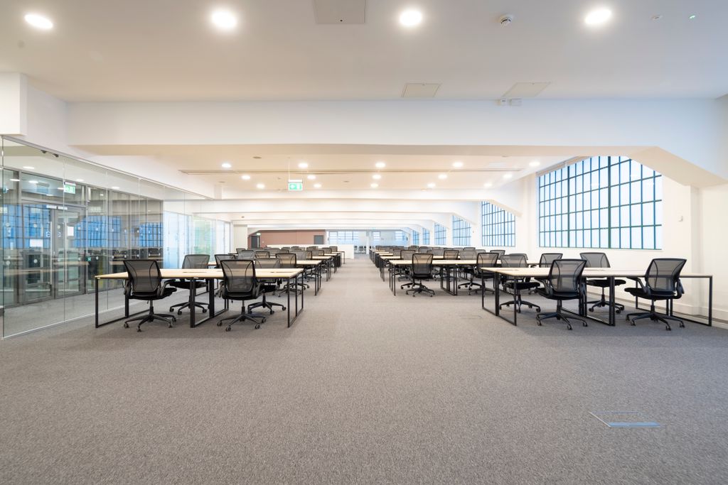 Property photo 3 of 18