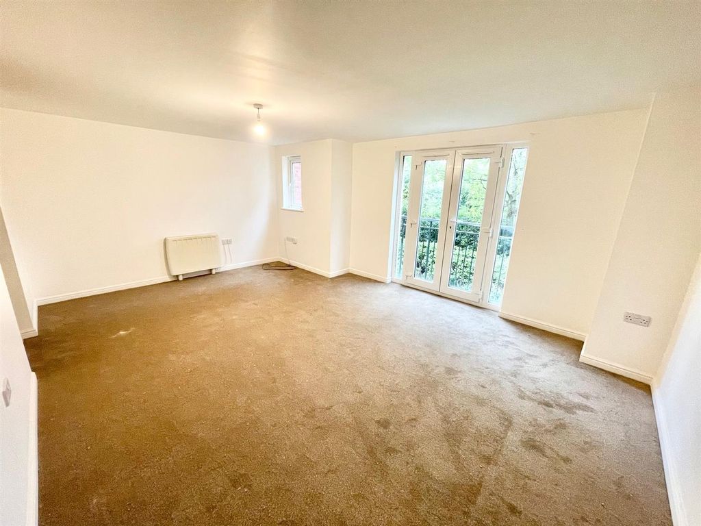 Property photo 2 of 11 Lounge / Diner