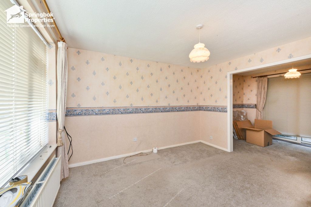 Property photo 2 of 13 Image 1