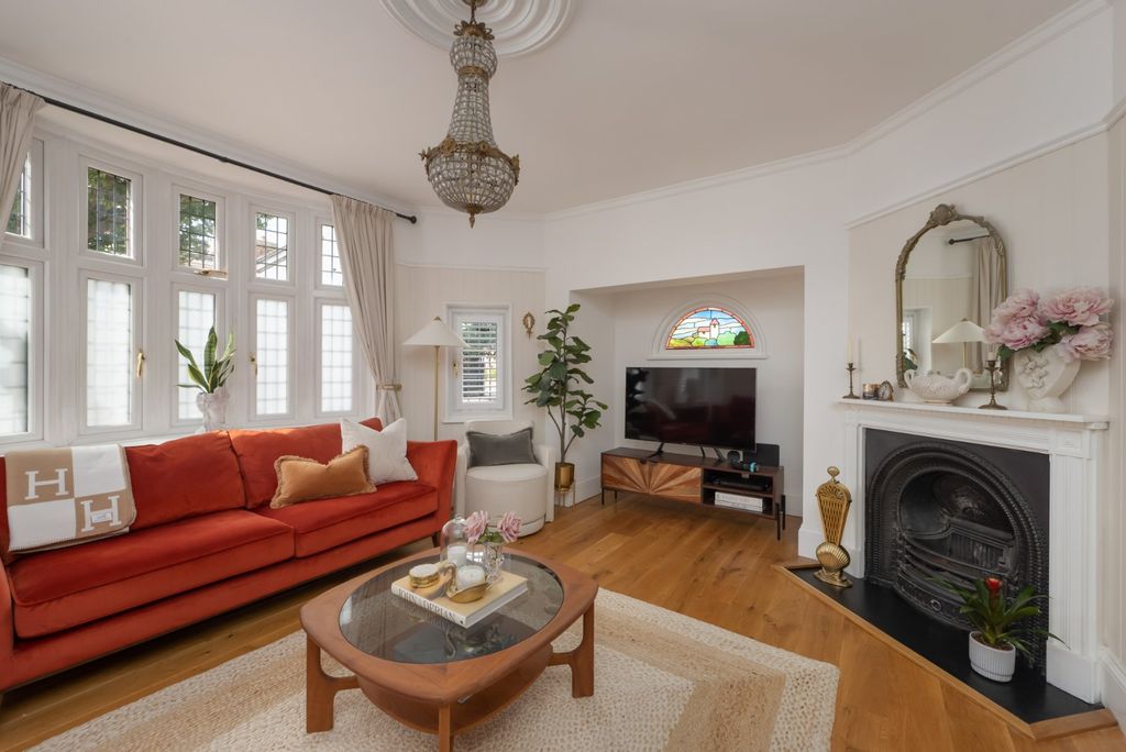 Property photo 2 of 24 Picture 2