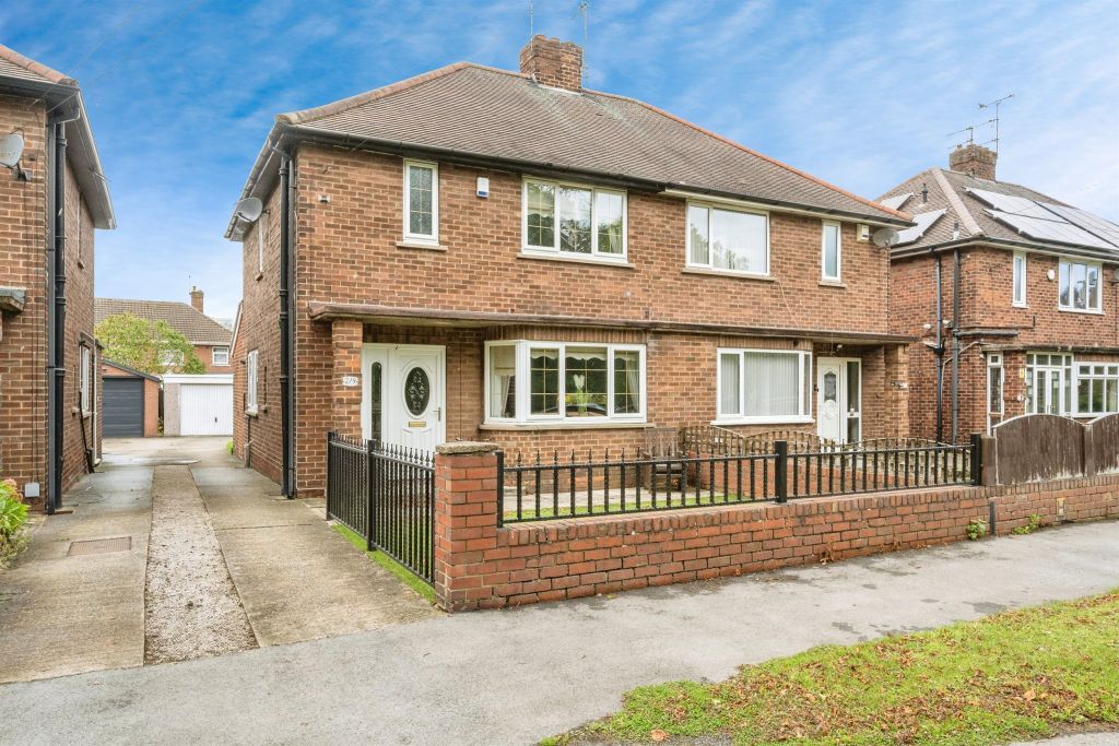 Property photo 1 of 17