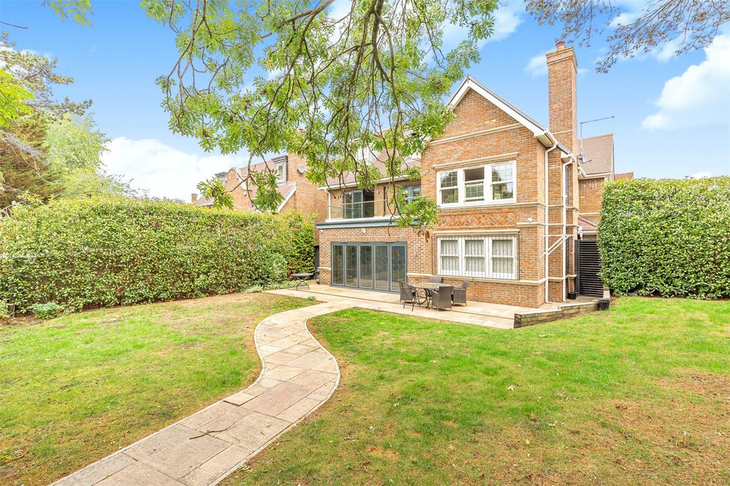 Property photo 2 of 25 Picture No. 25