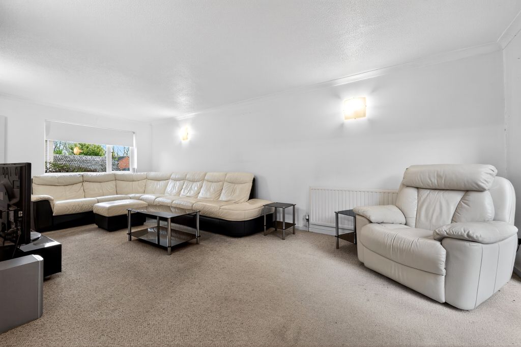 Property photo 2 of 22