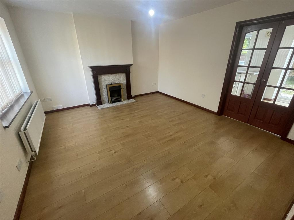 Property photo 2 of 11 Img_0740.Jpg
