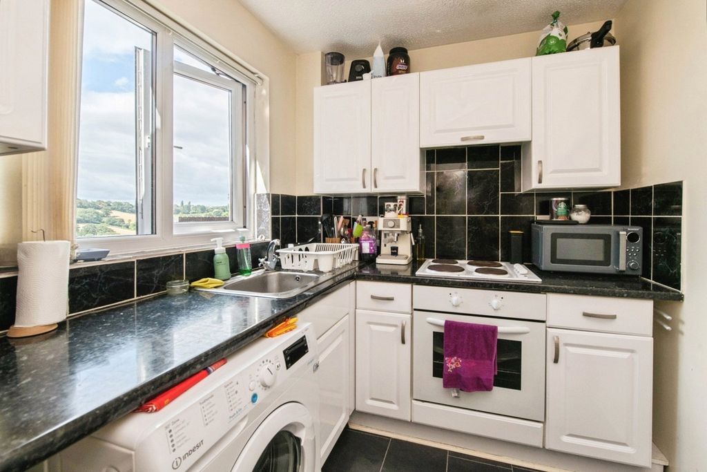 Property photo 2 of 13 Pbox-Img.Jpg