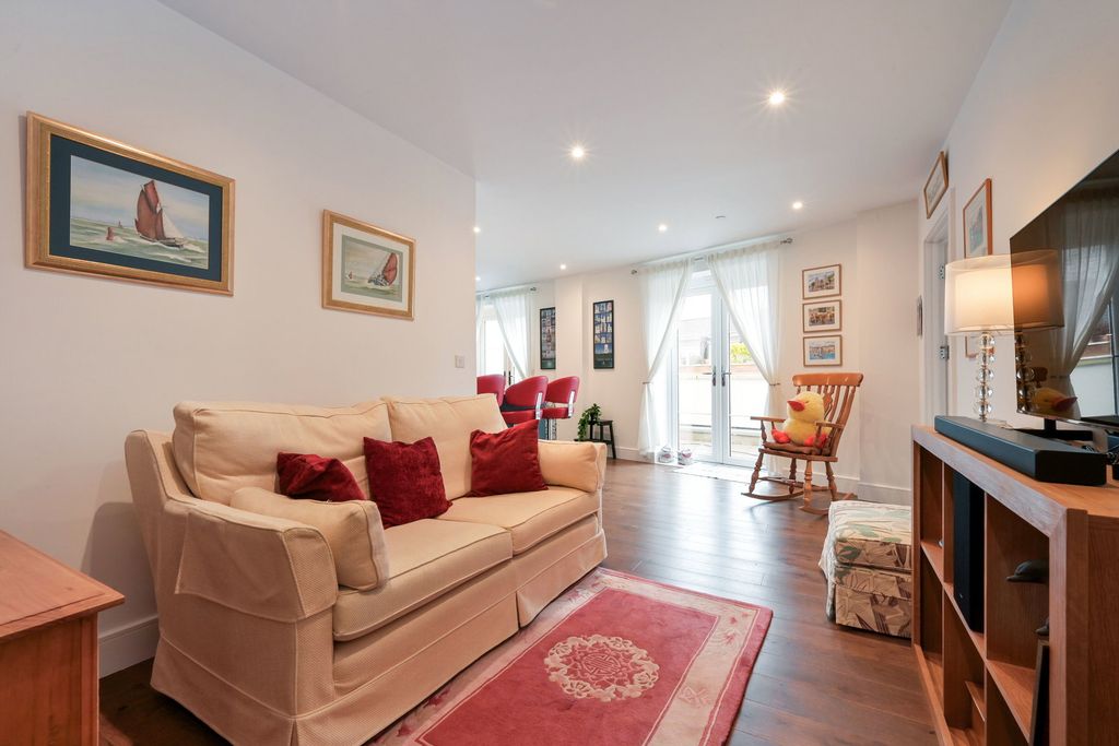 Additional image 10 of 3 bed penthouse for saleEden Place, Oxted RH8