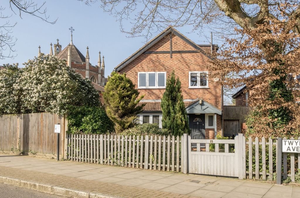 Property photo 1 of 17 1418678-1-699Edf6...