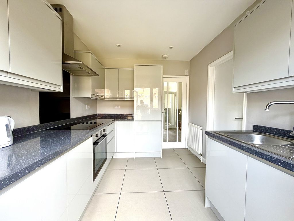 Property photo 3 of 10 Not Specified