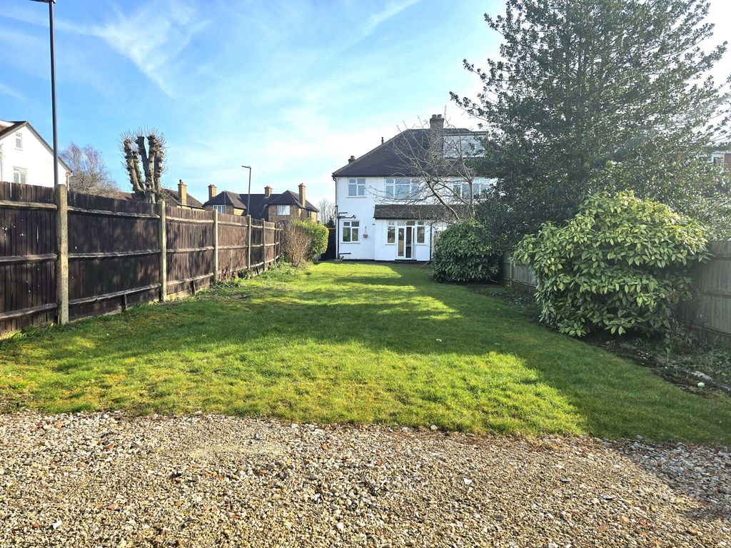 Property photo 1 of 10 c94Bba9F-B556-40Ab-81B8-Ae84F99B35A4