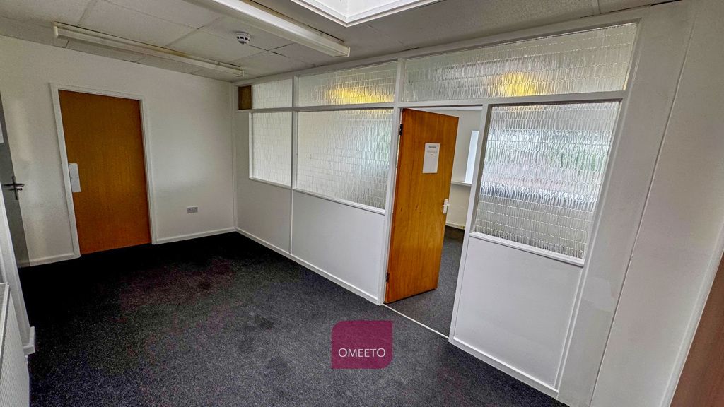 Property photo 2 of 7 Office To Let