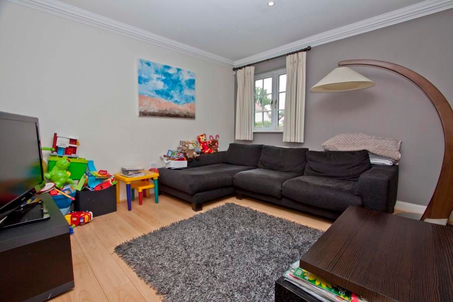 Property photo 2 of 10