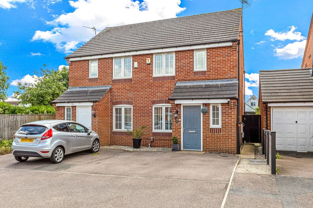 Property photo 1 of 19