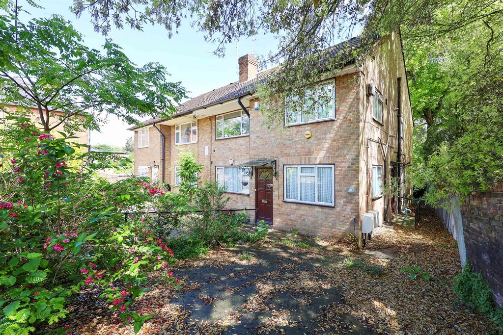 Property photo 1 of 11 Front External