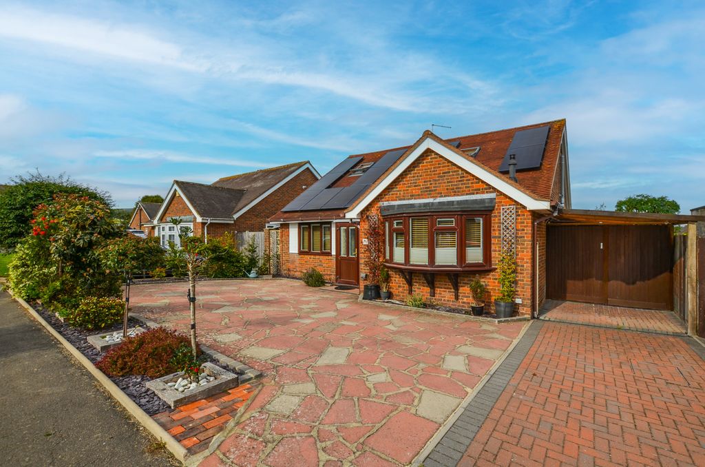 Property photo 1 of 35