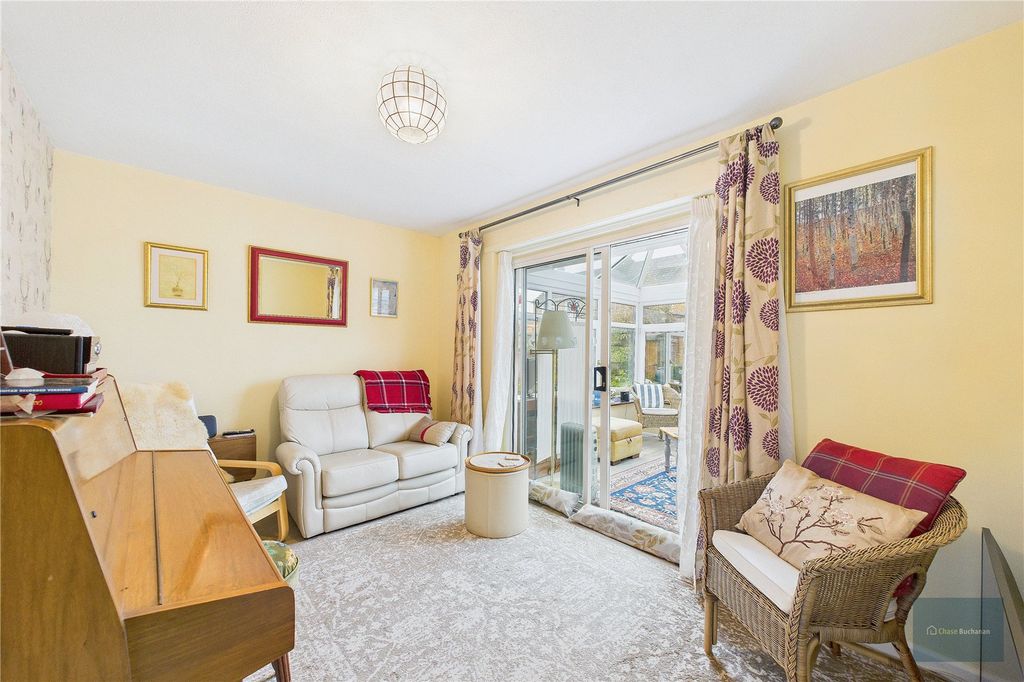 Property photo 3 of 24 Picture No. 16