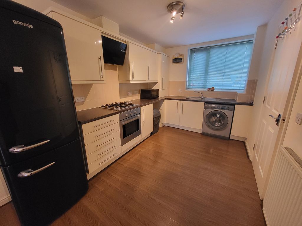 Property photo 3 of 18 Gallery