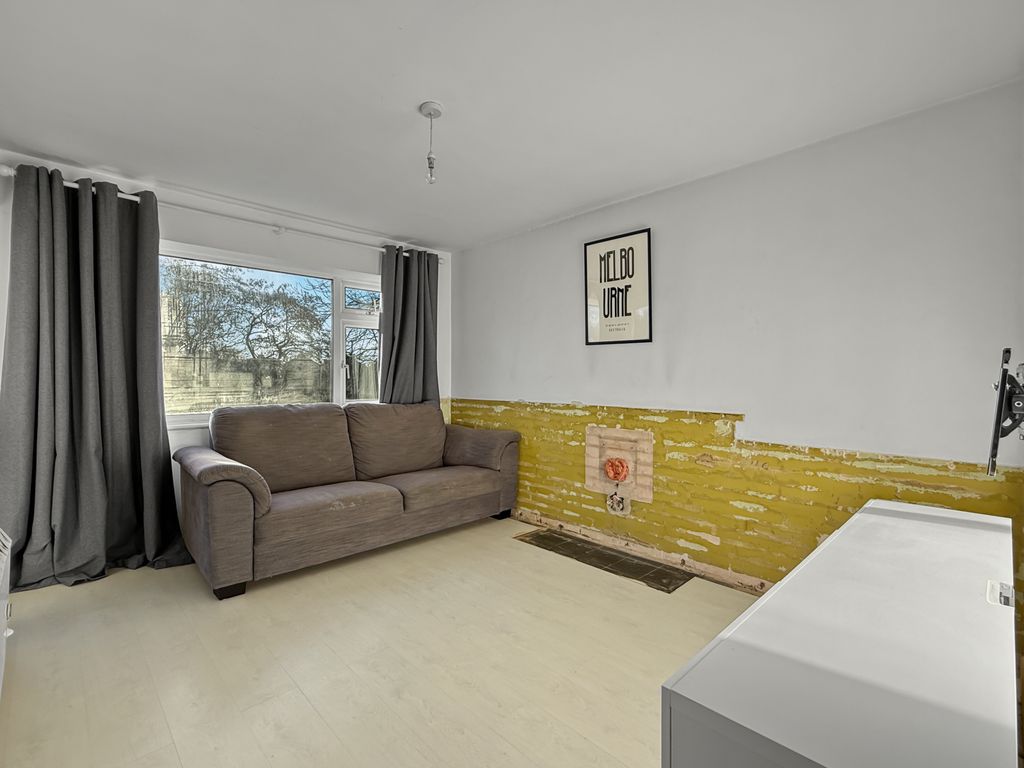 Property photo 2 of 11 Fb7Cff454F3B78F127A0Bf20453A1B54Fd0Cf0Cf