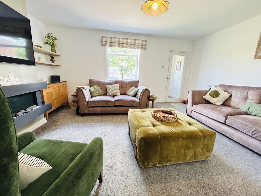 Property photo 3 of 25 Img_3116