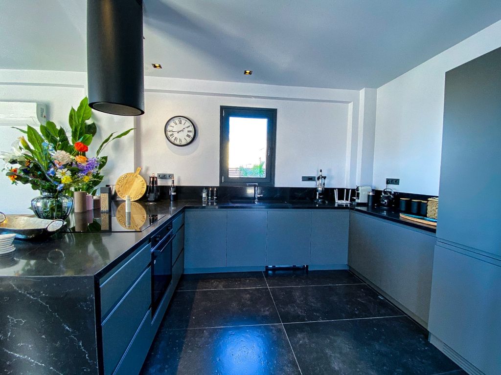 Property photo 3 of 22 Smart Home Villa For Sale In Hisaronu - Fully Fitted Premium Kitchen