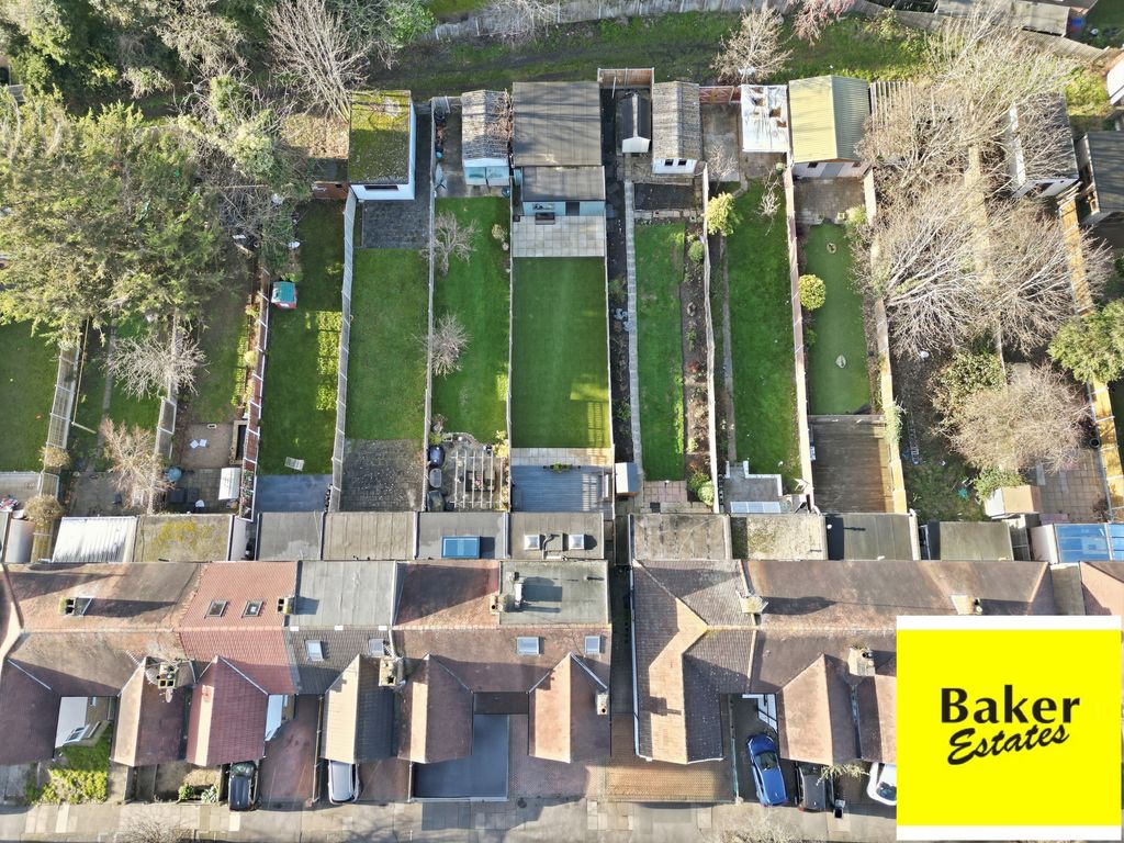 Property photo 2 of 20