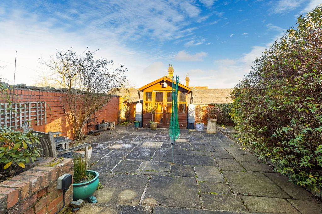 Property photo 3 of 20