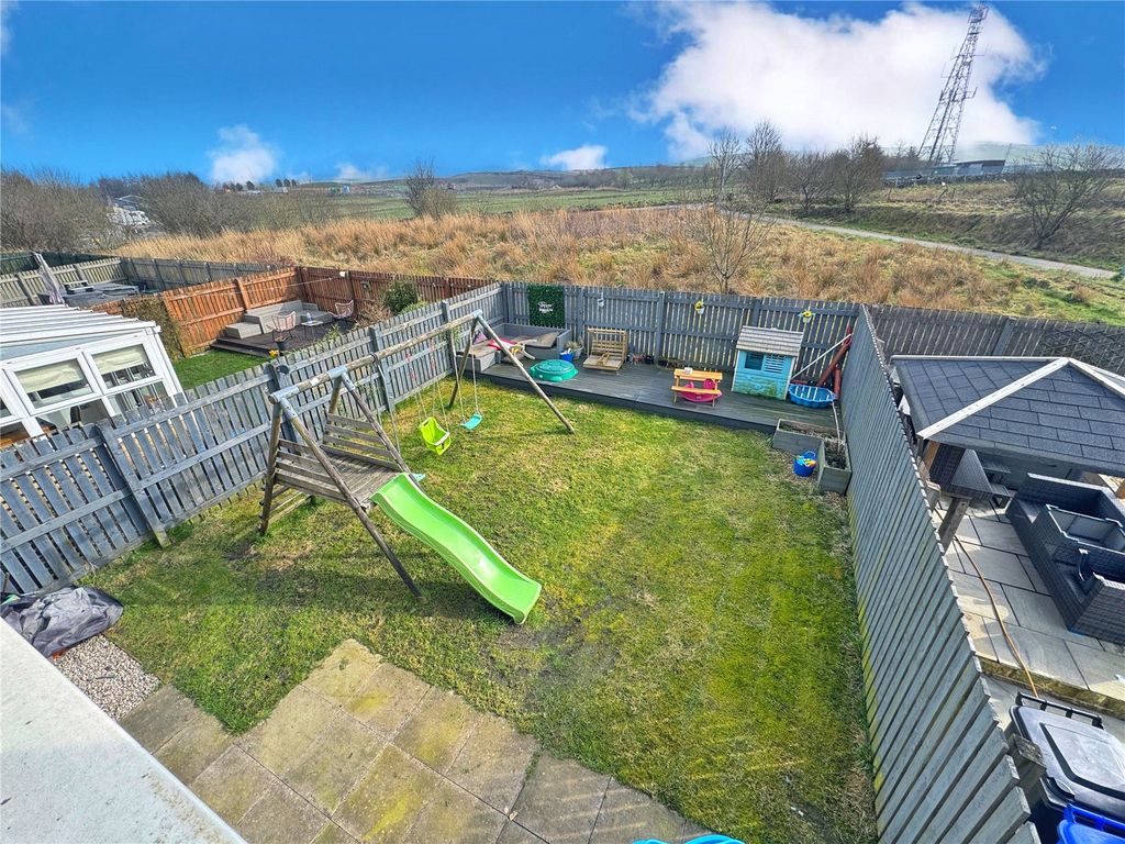Property photo 3 of 31 Picture No. 04