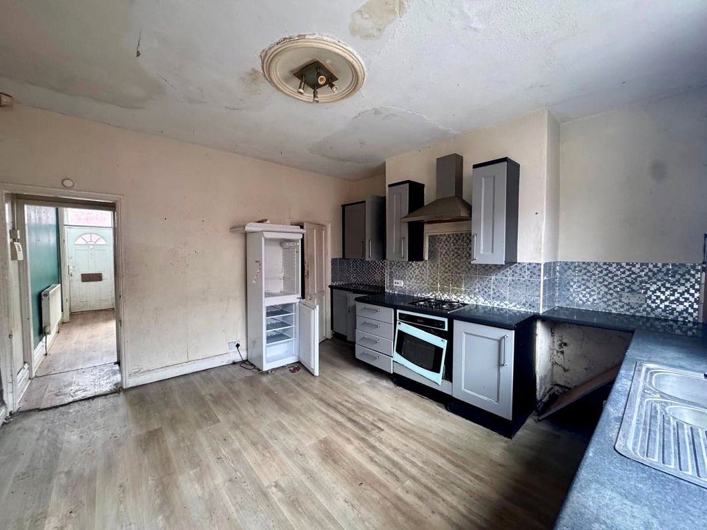 Property photo 3 of 10 Picture No. 08