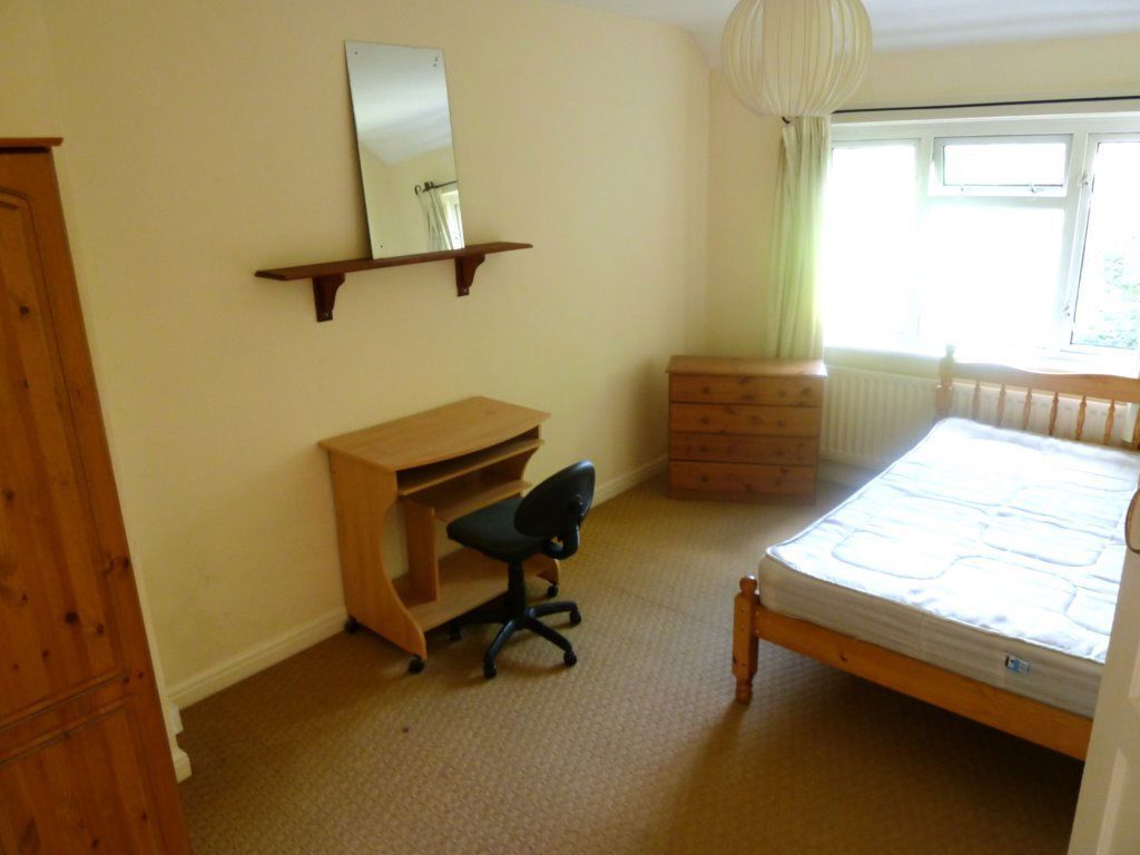 Property photo 2 of 3