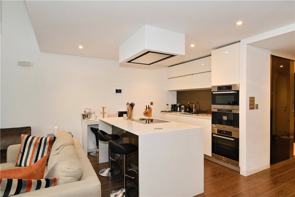 Property photo 2 of 16 Picture No. 02
