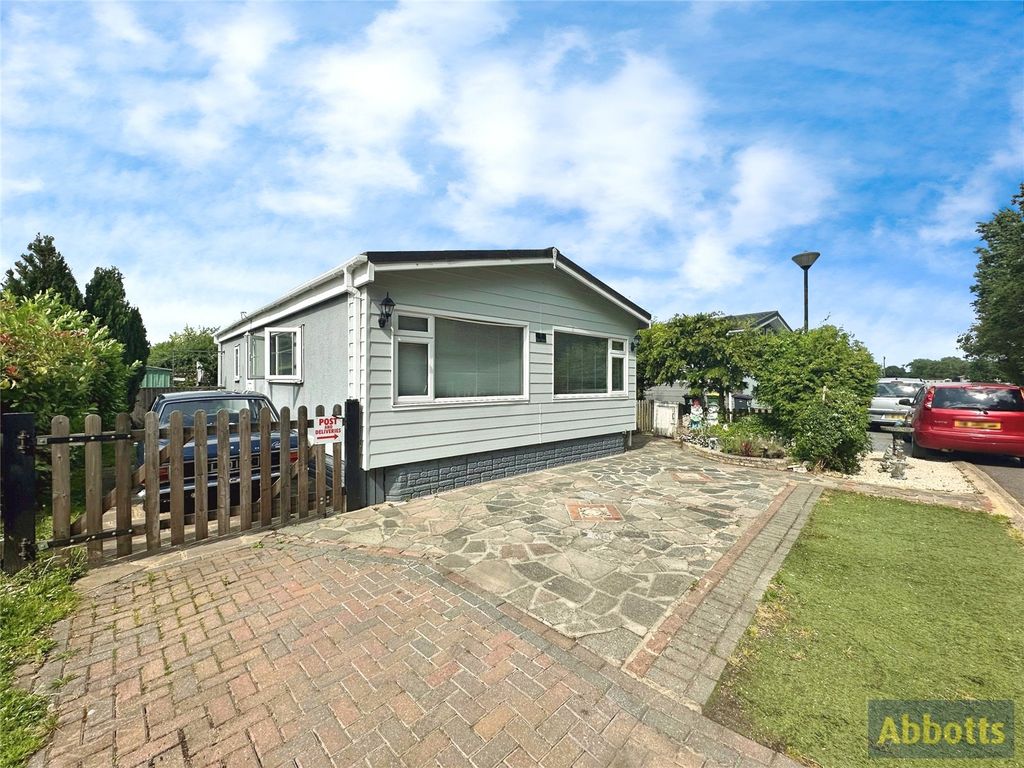 Property photo 1 of 17 Picture No. 09