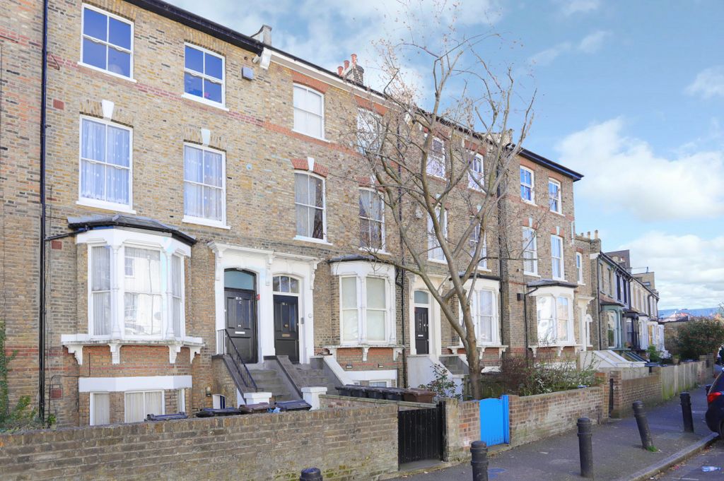 Property photo 1 of 8 Img_7610