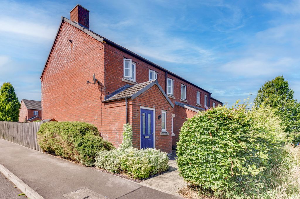 Property photo 1 of 23