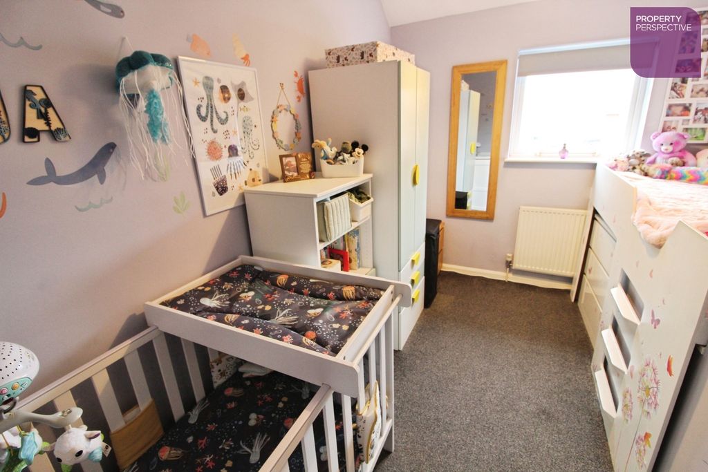 Property photo 1 of 14 Bedroom 4