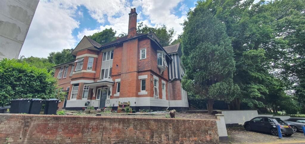 Property photo 1 of 7