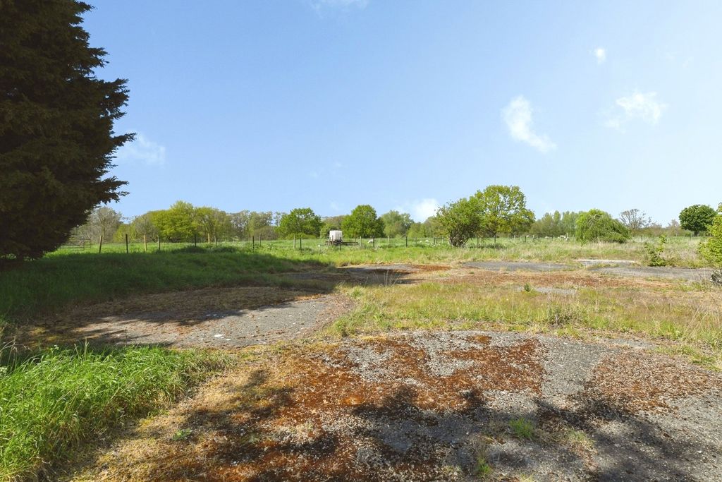 Property photo 2 of 11 Picture No. 02