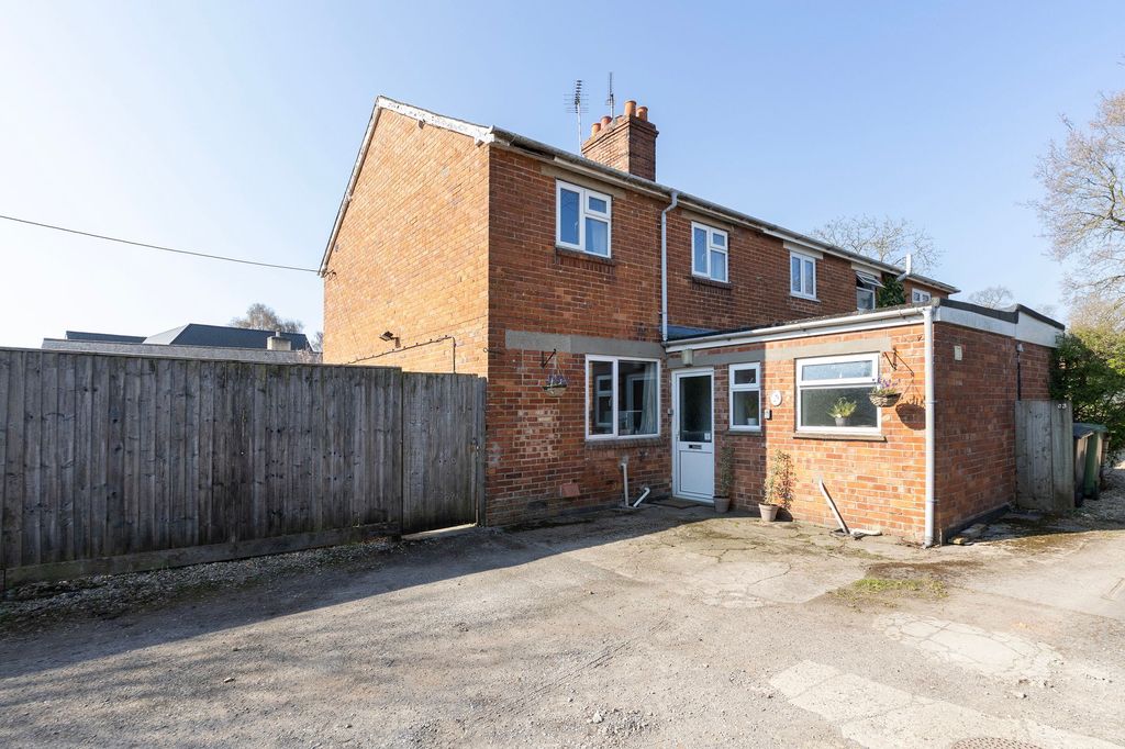 Property photo 1 of 23