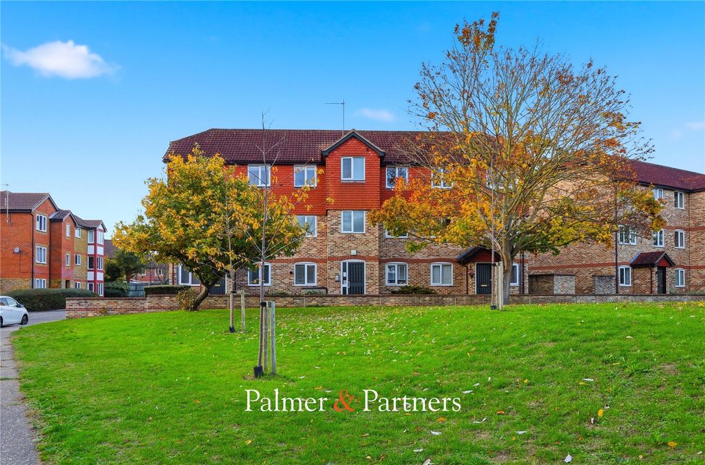 Property photo 3 of 13 Picture No. 17