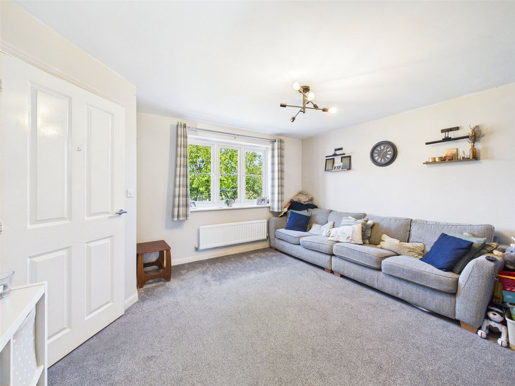 Property photo 3 of 10 Picture No. 11