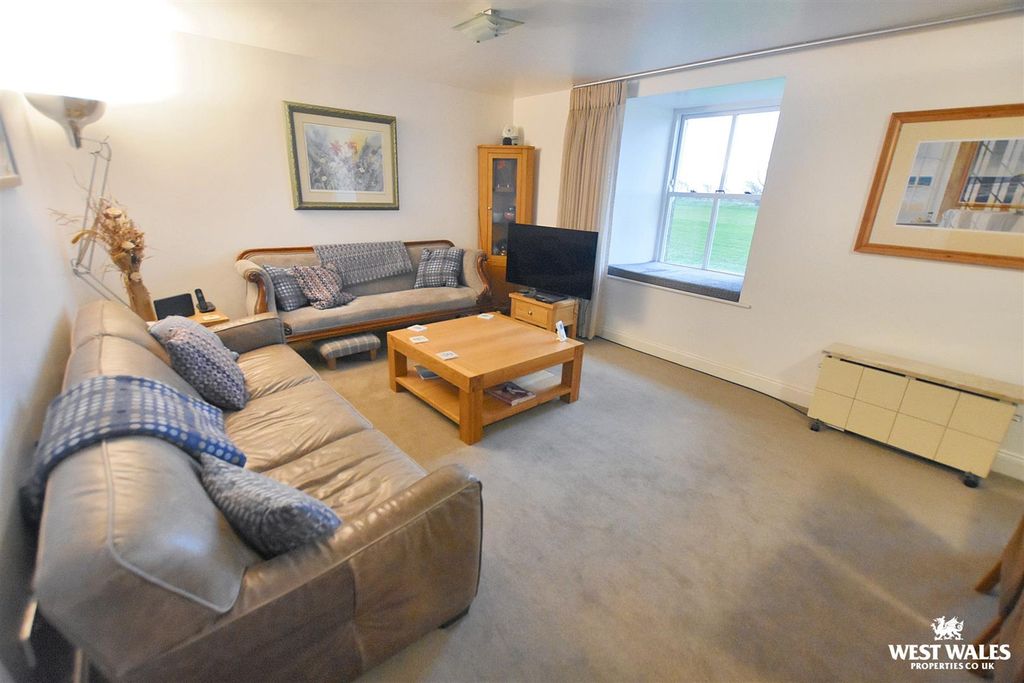 Additional image 7 of 3 bed flat for saleFlat 1 Llanunwas, Solva, Haverfordwest SA62
