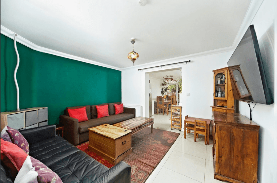 Property photo 2 of 11 Gallery