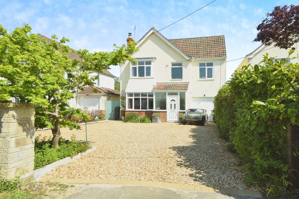 Property photo 2 of 34
