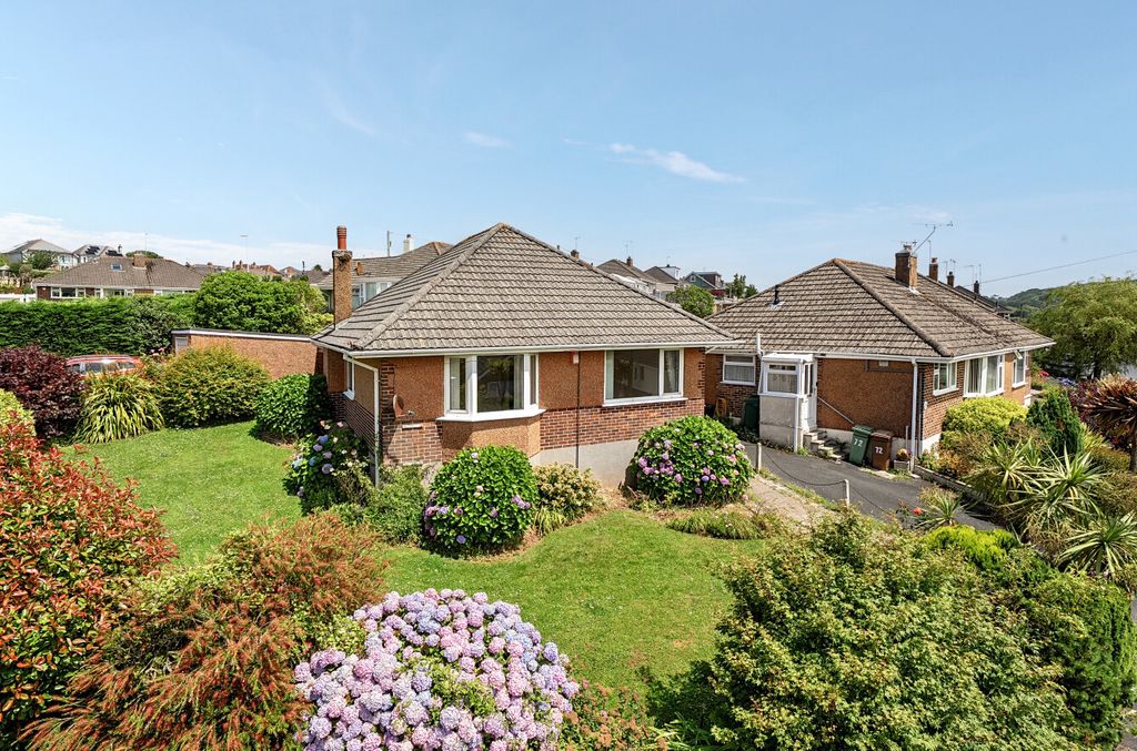 Property photo 1 of 21 1 - 1-6A3E74602c646-1...