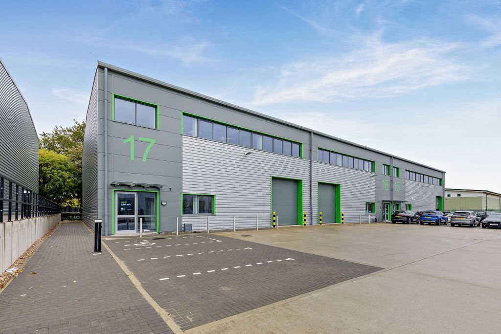 Property photo 2 of 10