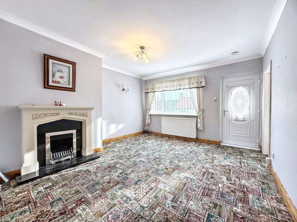 Property photo 3 of 16