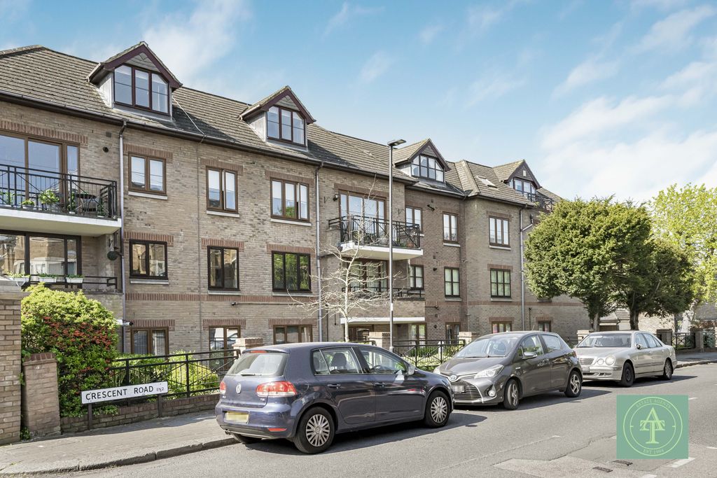 Additional image 40 of 3 bed flat for saleClaremont Heights, Enfield EN2